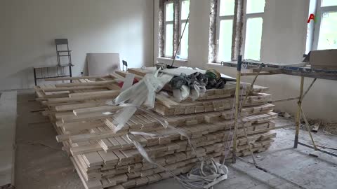 Датский совет по беженцам проводит ремонтные роботы в Ткварчельской школе №2