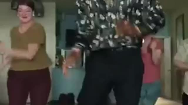 DANCING LEBRON JAMES