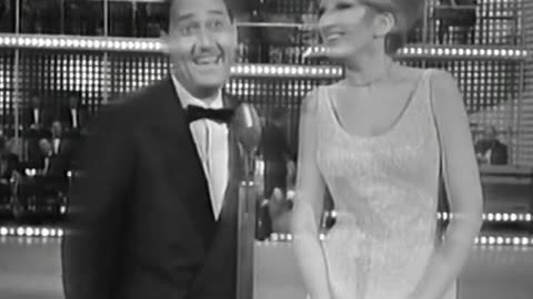 Mina e Alberto Sordi Studio Uno 1966