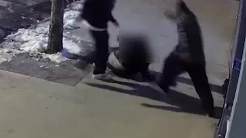 Welcome to the Bronx NY where "men" Savagely beat a women out in public. What happened to men?