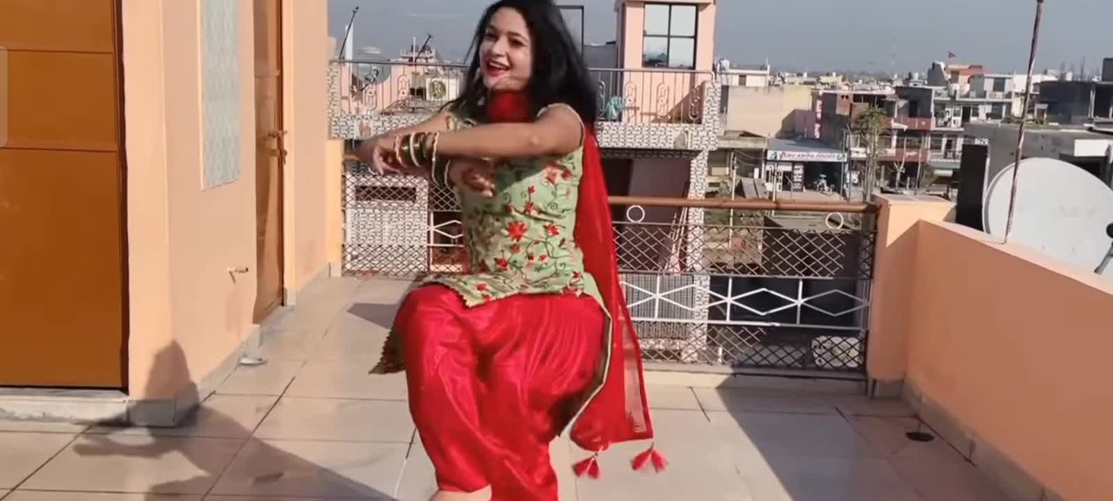 Evergreen // suit tera evergreen baliye // dance cover by neelu maurya