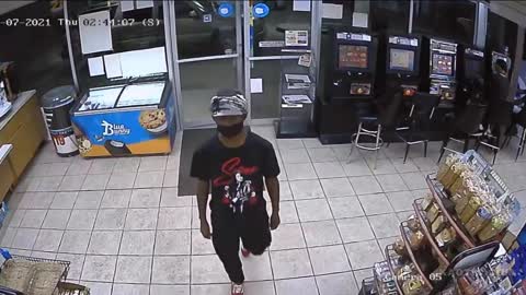 Texas Convenience Store Robbery Turns Into The Fight