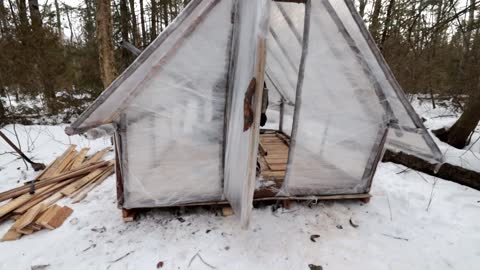 BUILDING A MICRO CABIN ON AN EXTREME BUDGET ANYONE CAN DO THIS