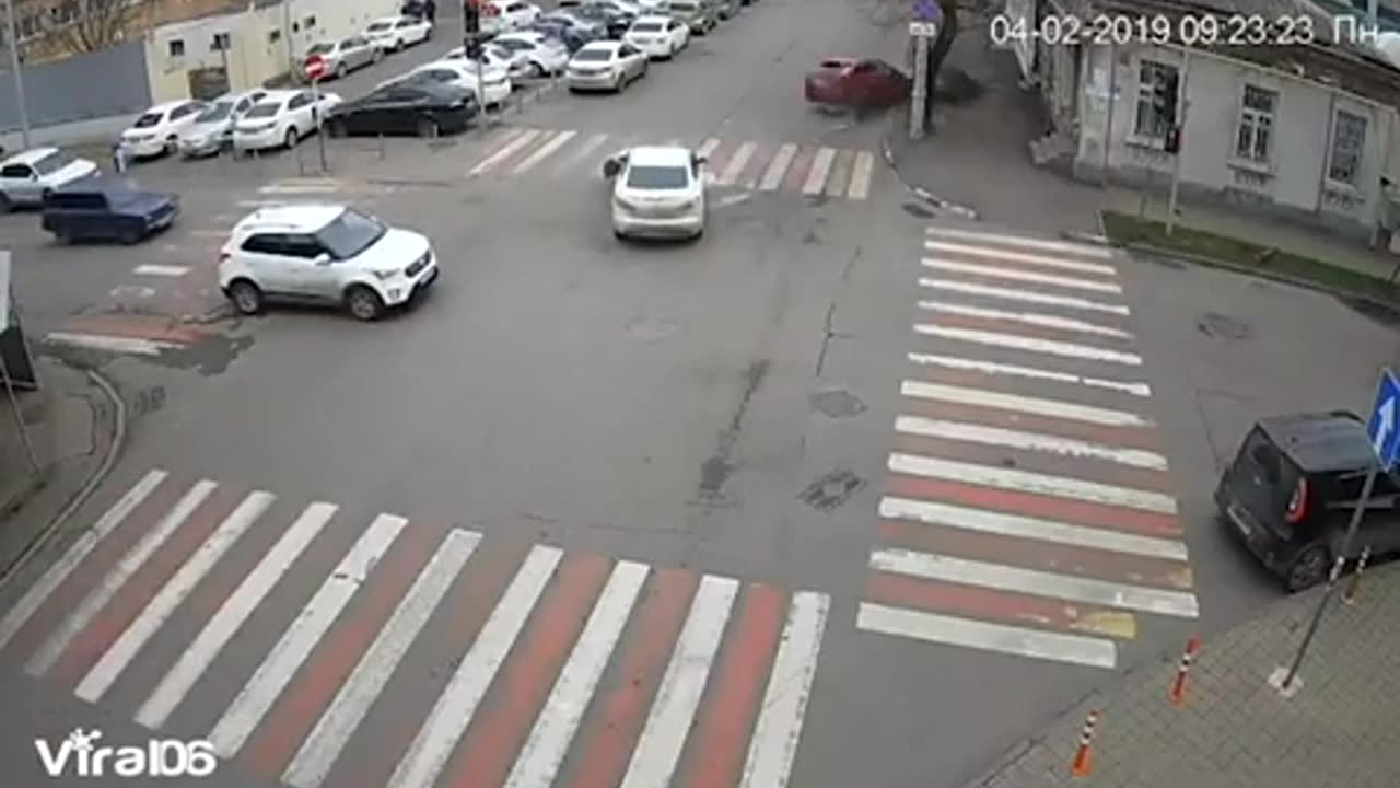 Funny Russian Car Crashes