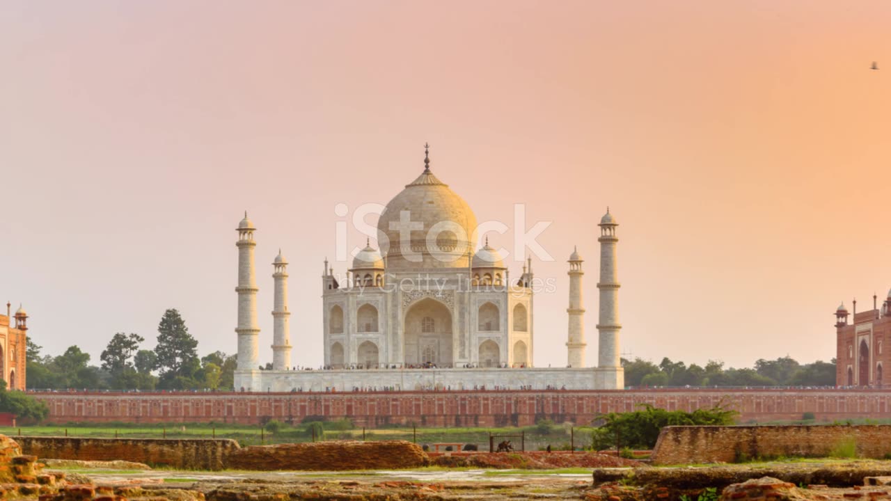 The Majestic Taj Mahal: An Architectural Marvel