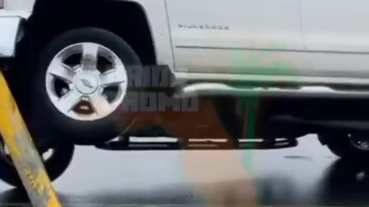 Pop Goes The Weasel