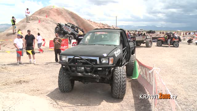 KrawlZone // Jeep Beach and Old School Rock Crawl