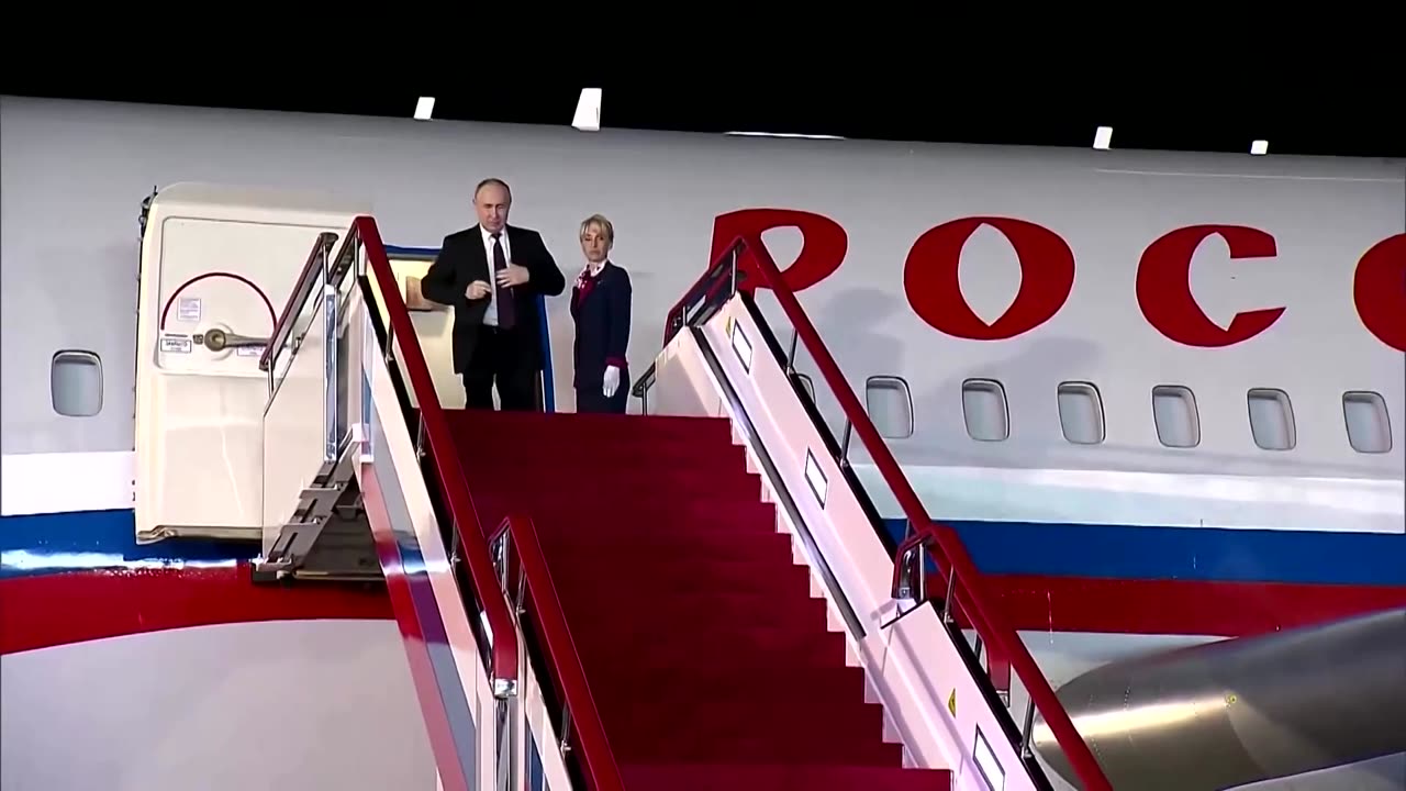 Putin greeted by Kim Jong Un in North Korea