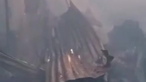 More than 50 houses caught up in a fire incident 😱