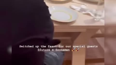FUTURE & FREEBANDZ EATING KFC IN THE LOUIS VUITTON STORE.