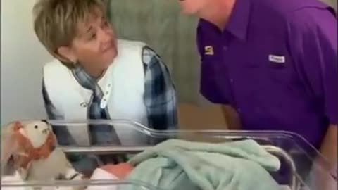 Amazing moments | Grandpa cries when he discovers that the baby is namied after him