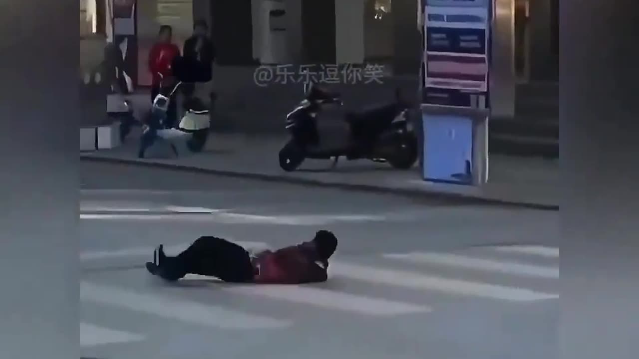 Close Call Chronicles: Heart-Stopping Moments Caught on Camera! 😱🎥