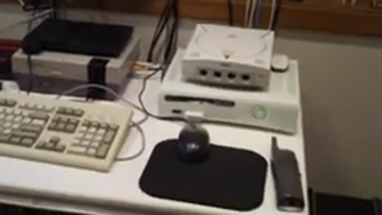 CHOOSE MY DESTINY： XBOX360 OR PS3？？!？!？! [4N5bLYM4vJc-1]