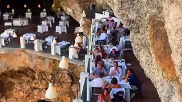 Stunning Ristorante hotel Grotta Palazzese