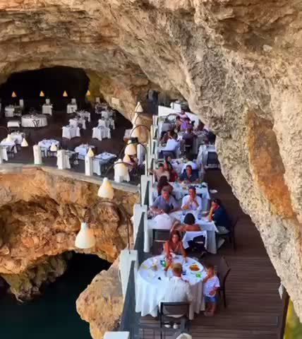 Stunning Ristorante hotel Grotta Palazzese