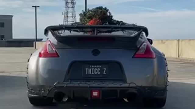 nissan z twerking