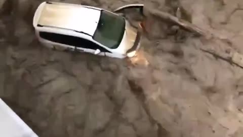 Man Escapes Death Washed Out Of His Car TURKEY