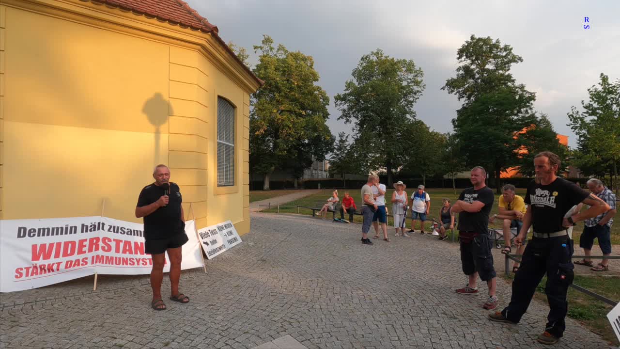 Demmin - Martin kündigt Ulli an 18-08-2022