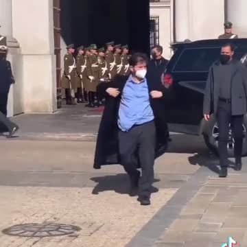 PERO QUE MAMARRACHO!!!!🤦‍♂️🤦‍♂️🤦‍♂️🤦‍♂️