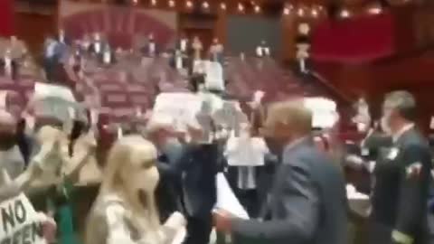 ITALY IS RISING! 🇮🇹