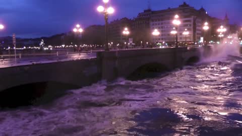 Sea waves in Donastia