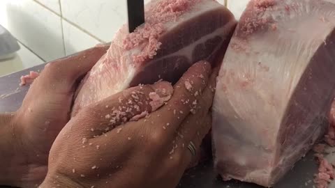 COMO CORTAR CARNE NA SERRA