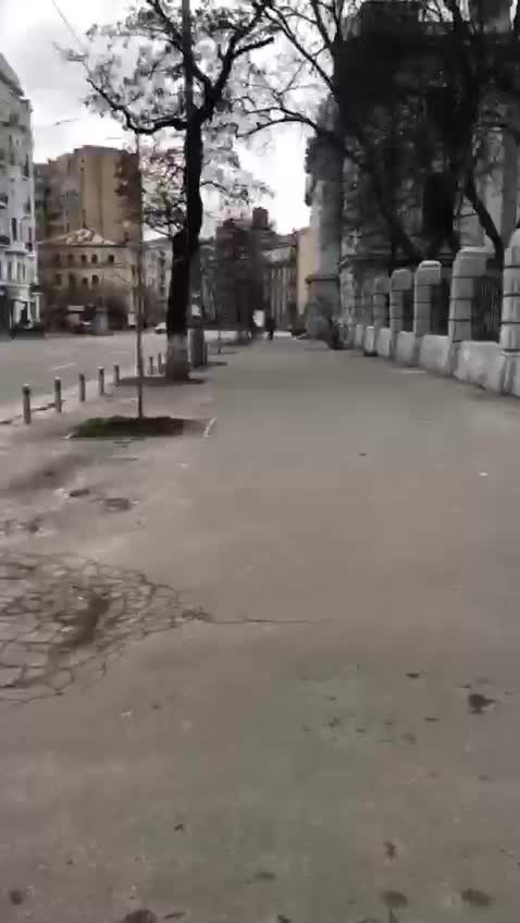 Svakog dana se probudim, uzmem kafu i nastavim da hodam ulicama