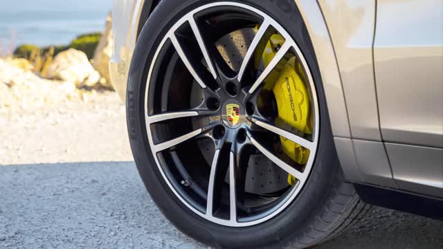 What The Red And Yellow Dots on Tires Are For And Replacing Tires On An AWD Vehicle