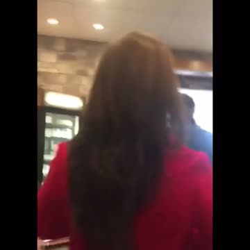 Two time war vet refused service on Remembrance day