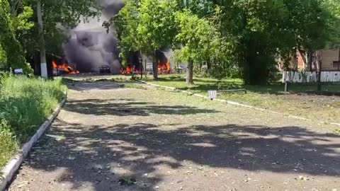 Následky ostřelování dolu Čeljušincev v Petrovském okrese Doněcku.