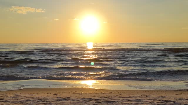 A moment of peace - the perfect beach sunset