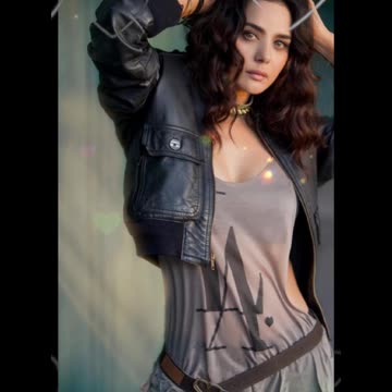 Indian Actress Prity Zinta Looks so Pretty...