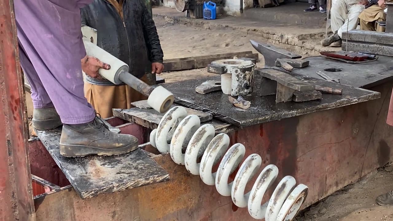 Shock Absorber Removal | Hydraulic Press #shockabsorber #shockabsorbers #shortsvideo #hydraulicpress