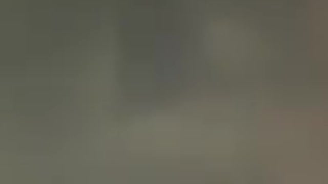 TESTEMUNHAS REGISTRAM EM VÍDEO O QUE PARECE SER UM OVNI TRIANGULAR DE GRANDES PROPORÇÕES NA CHINA