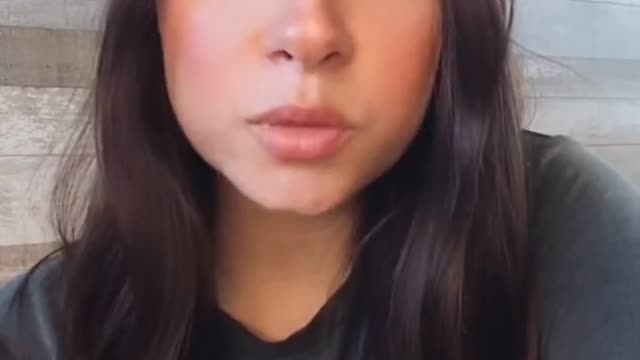 Virtue signaling woman for COVID.