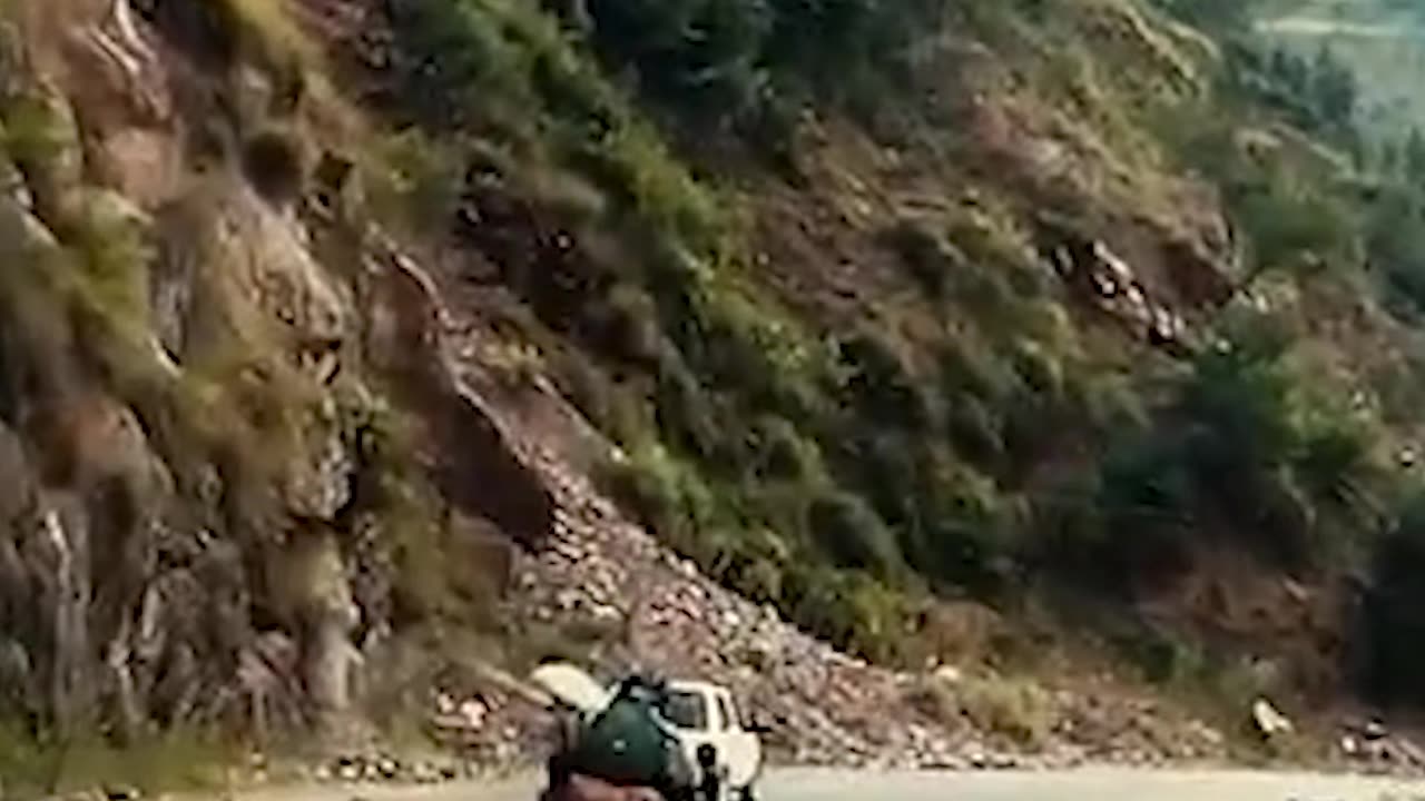 Beautiful Places Of Pakistan Watch In HD Urdu/Hindi