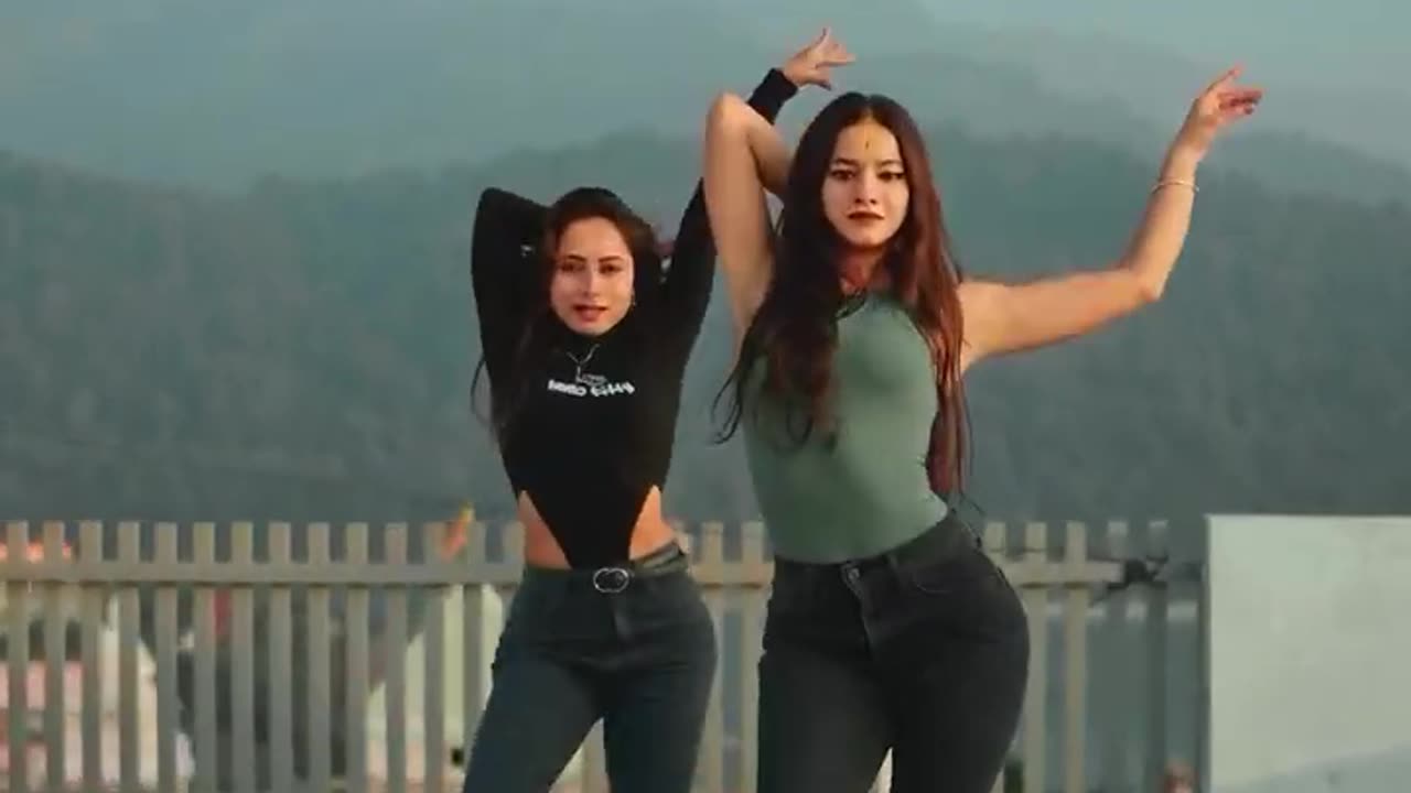 Sharara - Tanu Rawat Tik Tok Video | Tanu Rawat Instagram Reel