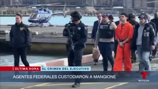 Luigi Mangione llega fuertemente custodiado y esposado a Nueva York