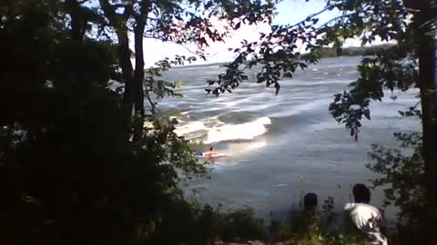 Endless wave at St.Lawrence River