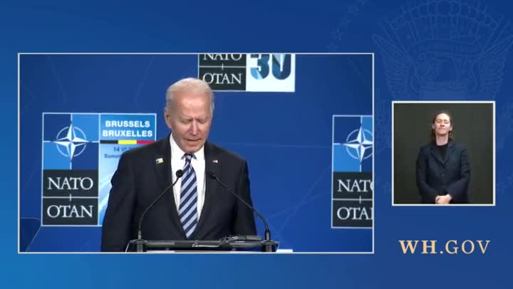 Biden's DISASTER Answer on Putin Is Uncomfortable to Watch as an American