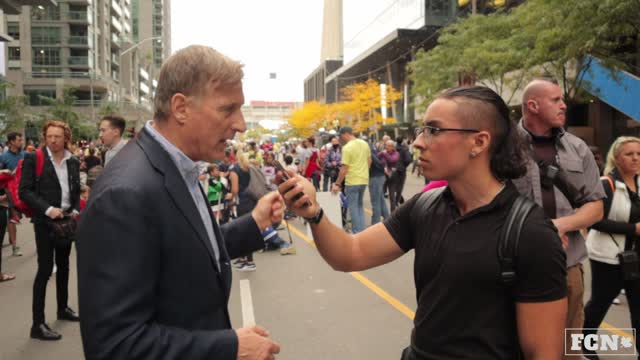 Game On! Street Hockey (Bernier Interview)