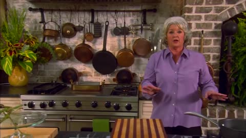 Paula Deen Wants to Be a Doughnut