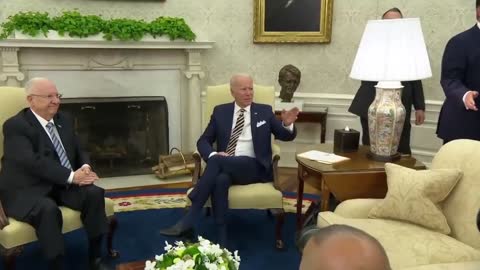 Biden Aides Aggressively Try To Prevent Reporters From Asking Him Questions