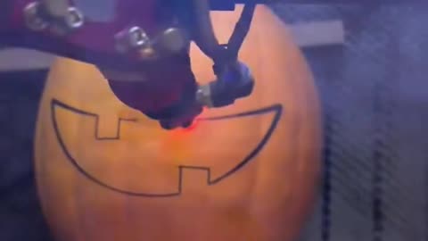 Laser engraving a pumpkin🎃