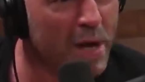 Joe Rogan Reacts To Leopard Chasing Man