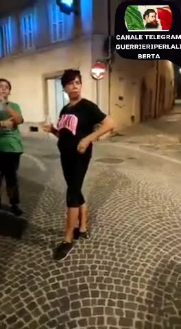 Maledetto servo della NATO!