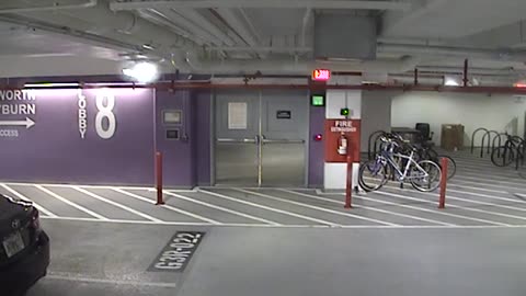 6086RHOBG3G308ALobbyEntrance_2021-01-05_19h00min02s117ms.mp4