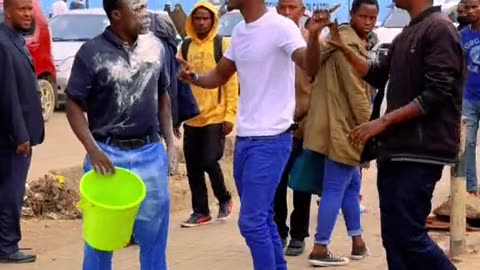 Funny prank video🤣🤣