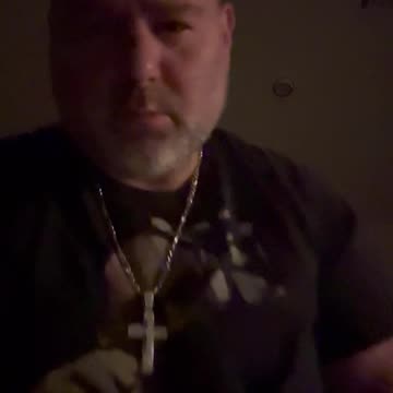 Husband writes Piano Music for Wife with Stage 4 Cancer. Read Description how to support! God bless.