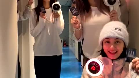 TWICE 4TH WORLD TOUR ‘Ⅲ’ in SEOUL - Guess where TWICE is going